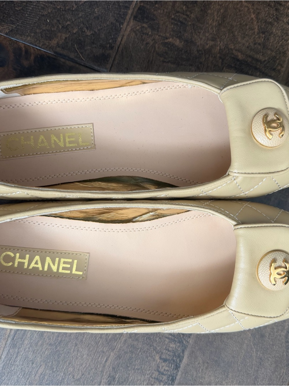 Cream Quilted Leather Logo Ballet Flats